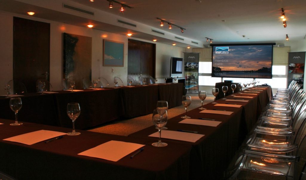 Awa Boutique + Design Hotel 4*